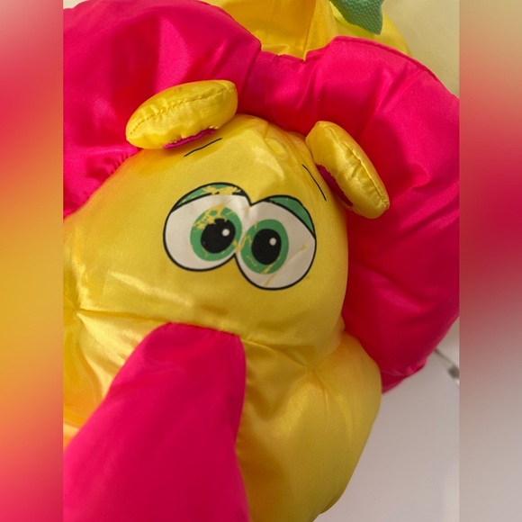 1994 Fisher Price Big Things Lion Pillow. 24” Nylon - Picture 4 of 6